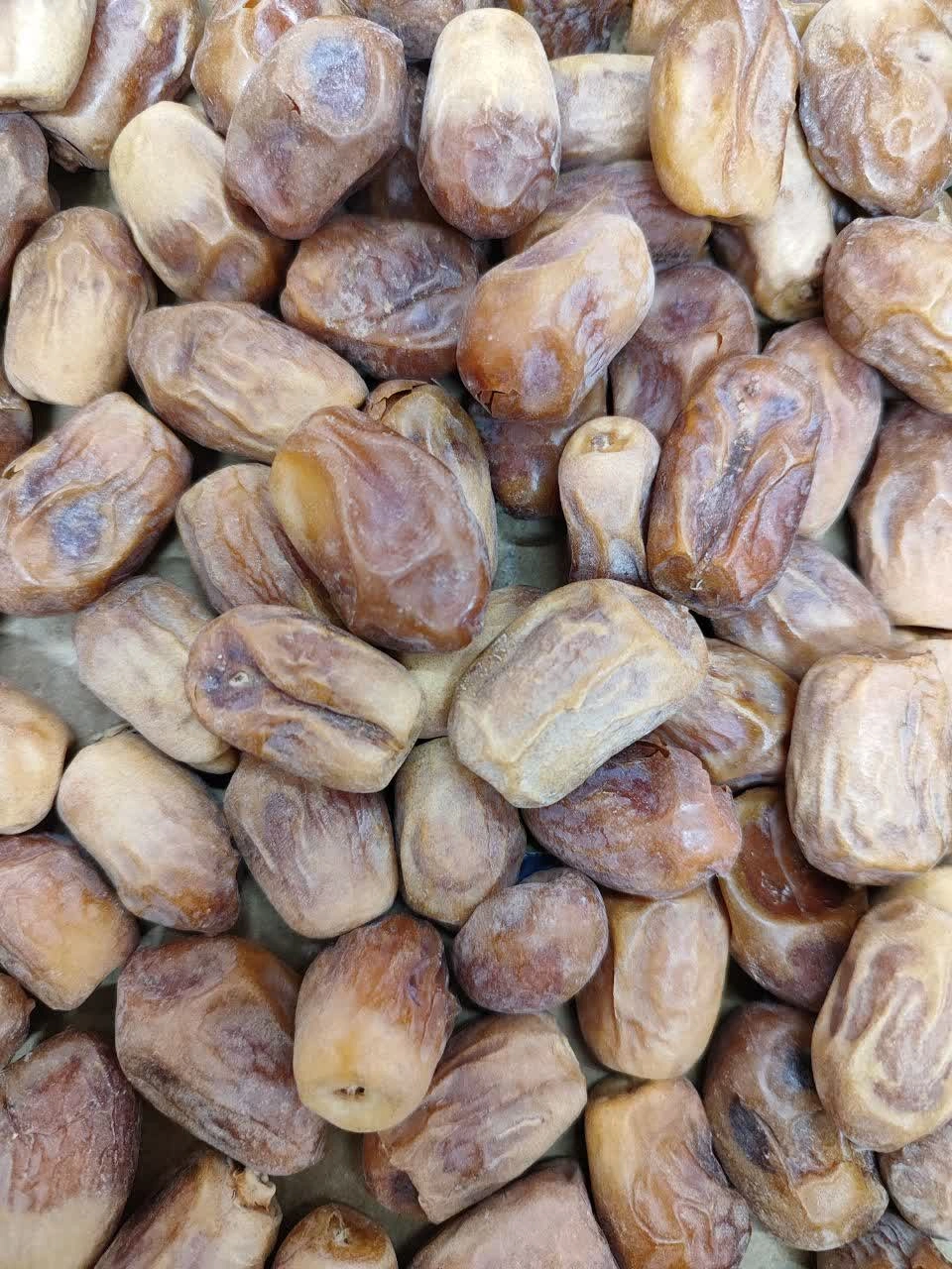 خرما زاهدی کیلویی